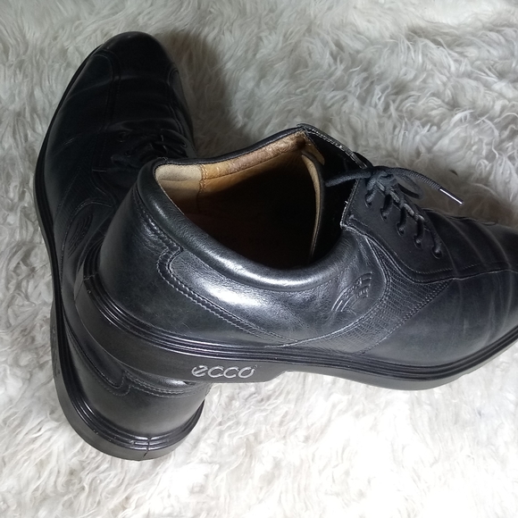 Ecco Hydromax Leather Golf Shoes - Picture 12 of 15